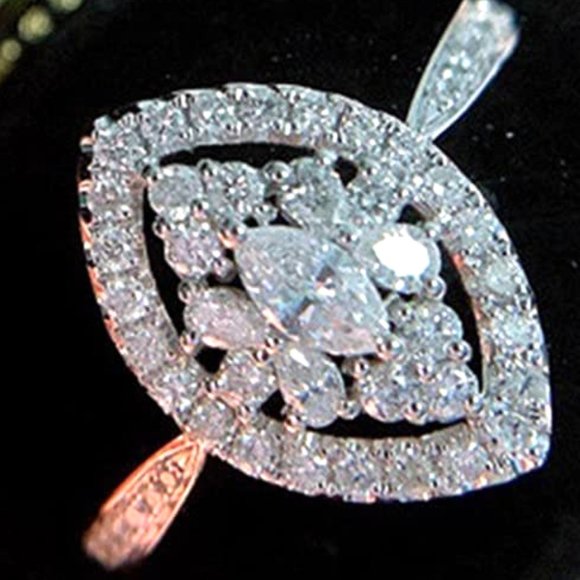 NWT AAA Cubic Zirconia Diamond 925 Silver Ring Engagement Wedding Size 8 MINT - Picture 1 of 7